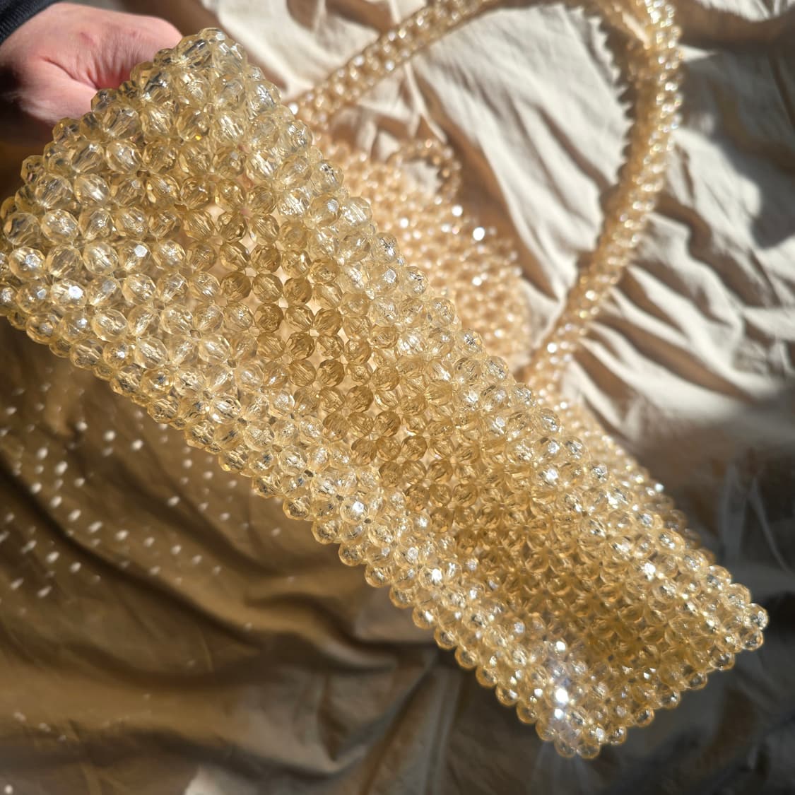 반짝이는 샴페인 톤 비즈백 상품이미지5