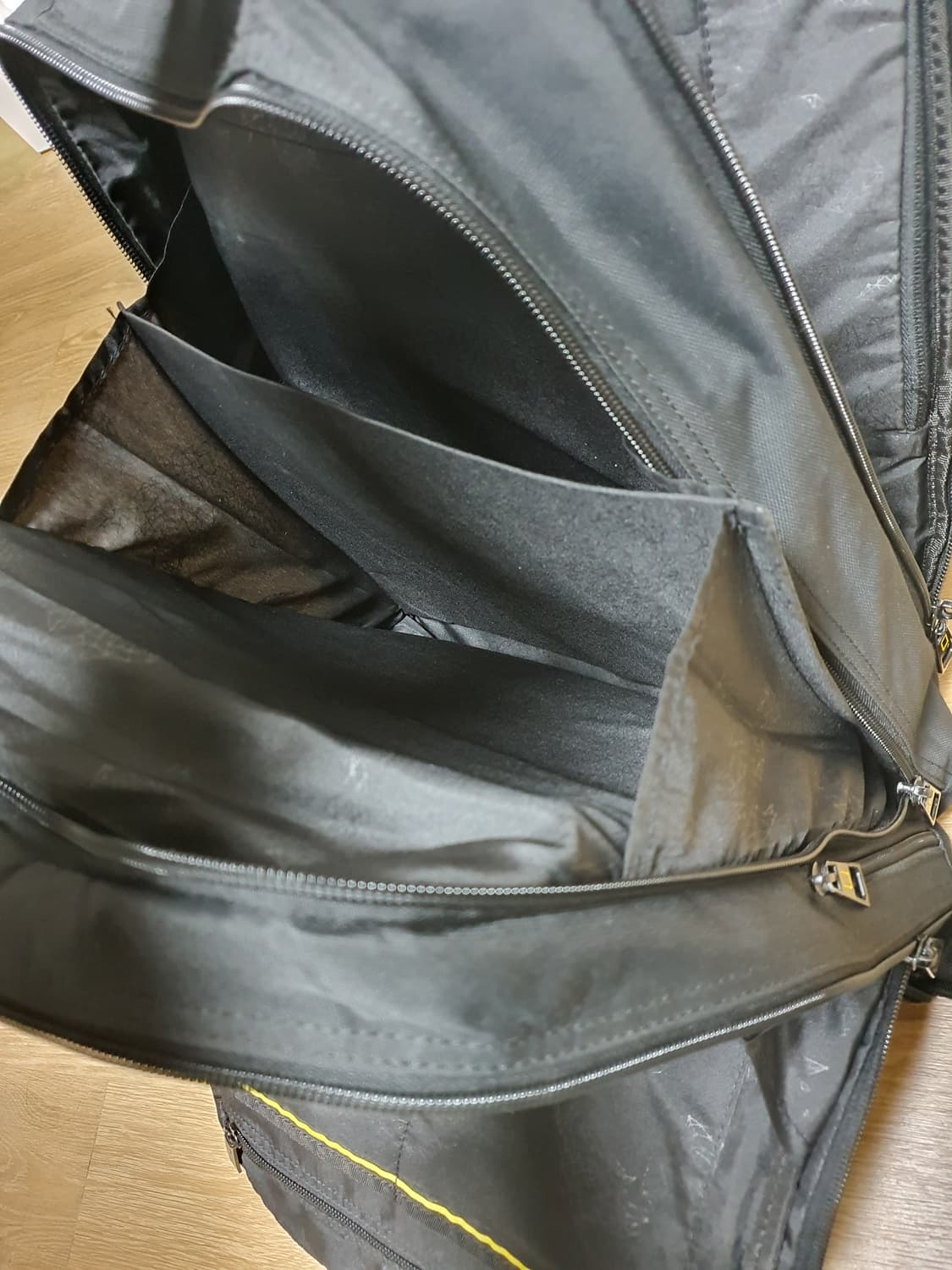 내셔널지오그래픽 비지니스 백팩 상품이미지2