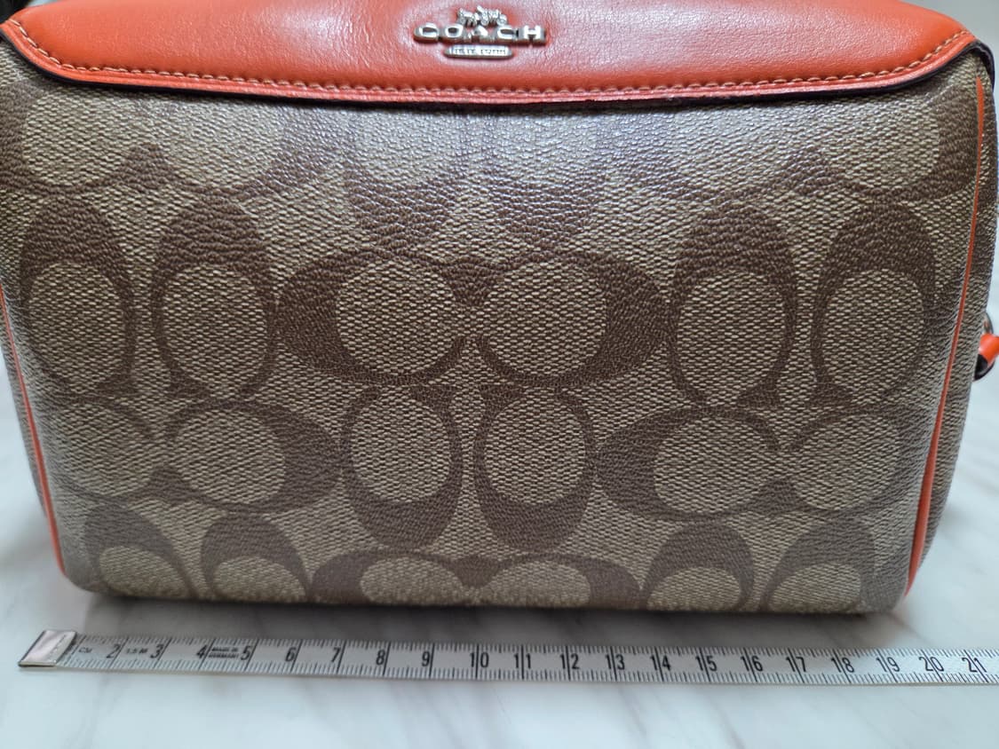 코치 베넷 크로스바디 백 상품이미지8