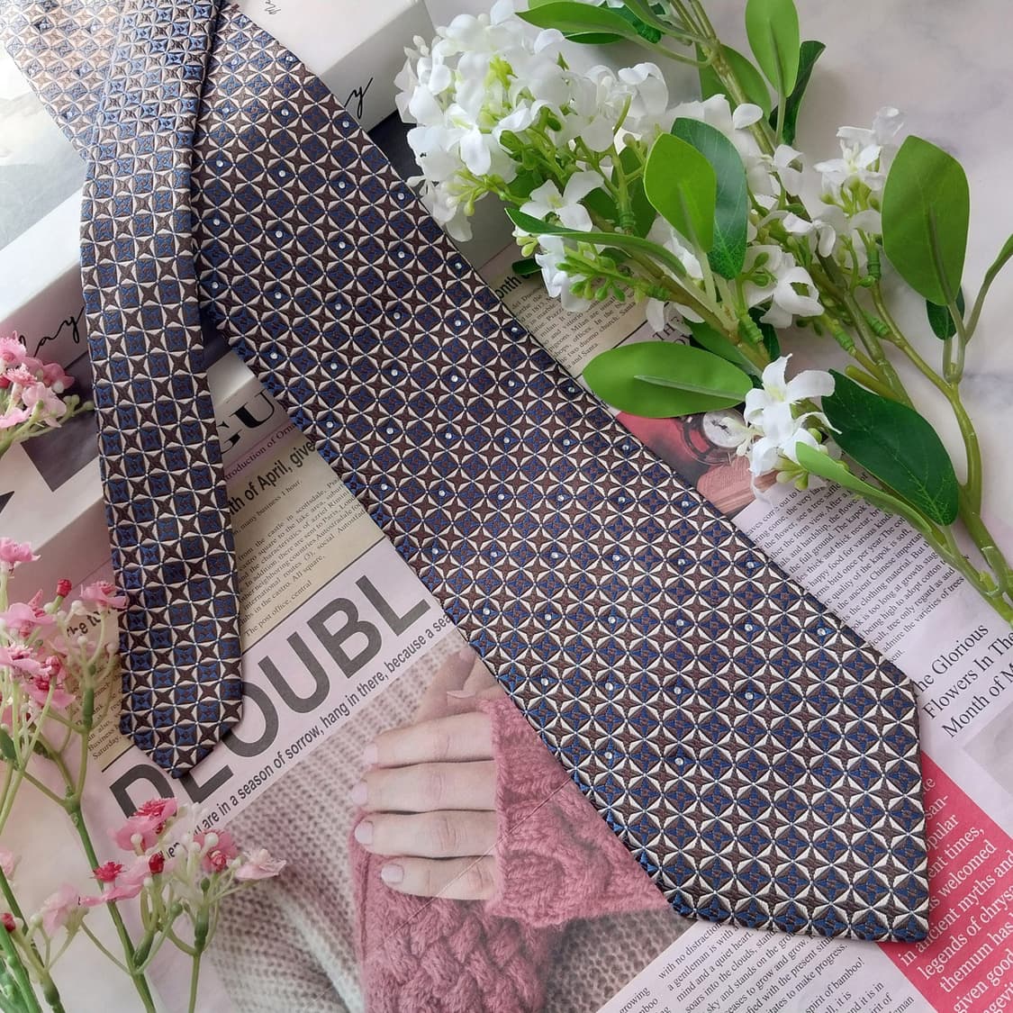 니나리치 실크 브라운 패턴 넥타이 8.7cm A+등급 K2065
 상품이미지2