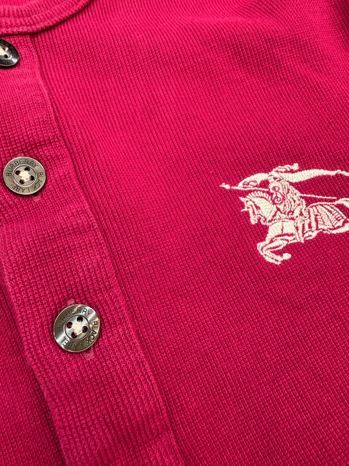 버버리 블랙라벨 버건디 롱슬리브 상품이미지5