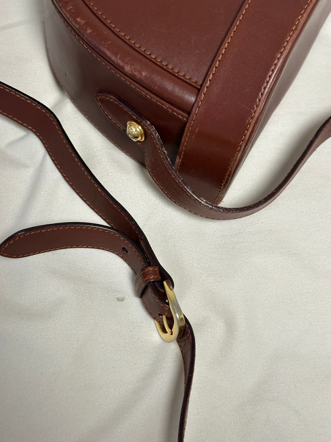 페라가모 크로스백 상품이미지3