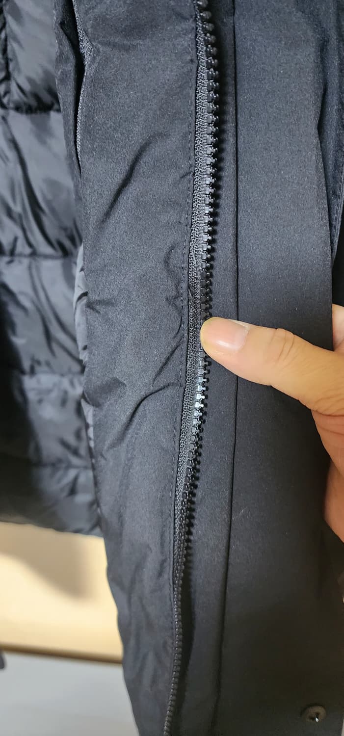 몽벨 남성 혜비패딩파카 점퍼xl (새상품) 블랙색상 상품이미지9