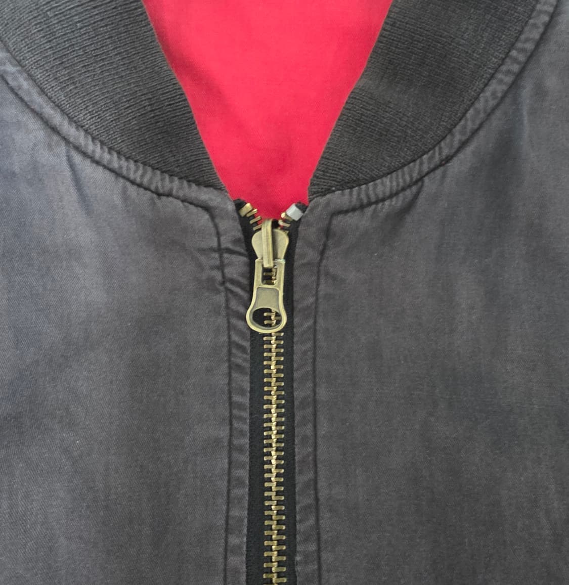 [L] 90s 빈티지 말보로 리버시블 봄버 자켓 블랙/레드 썬페이드 상품이미지4