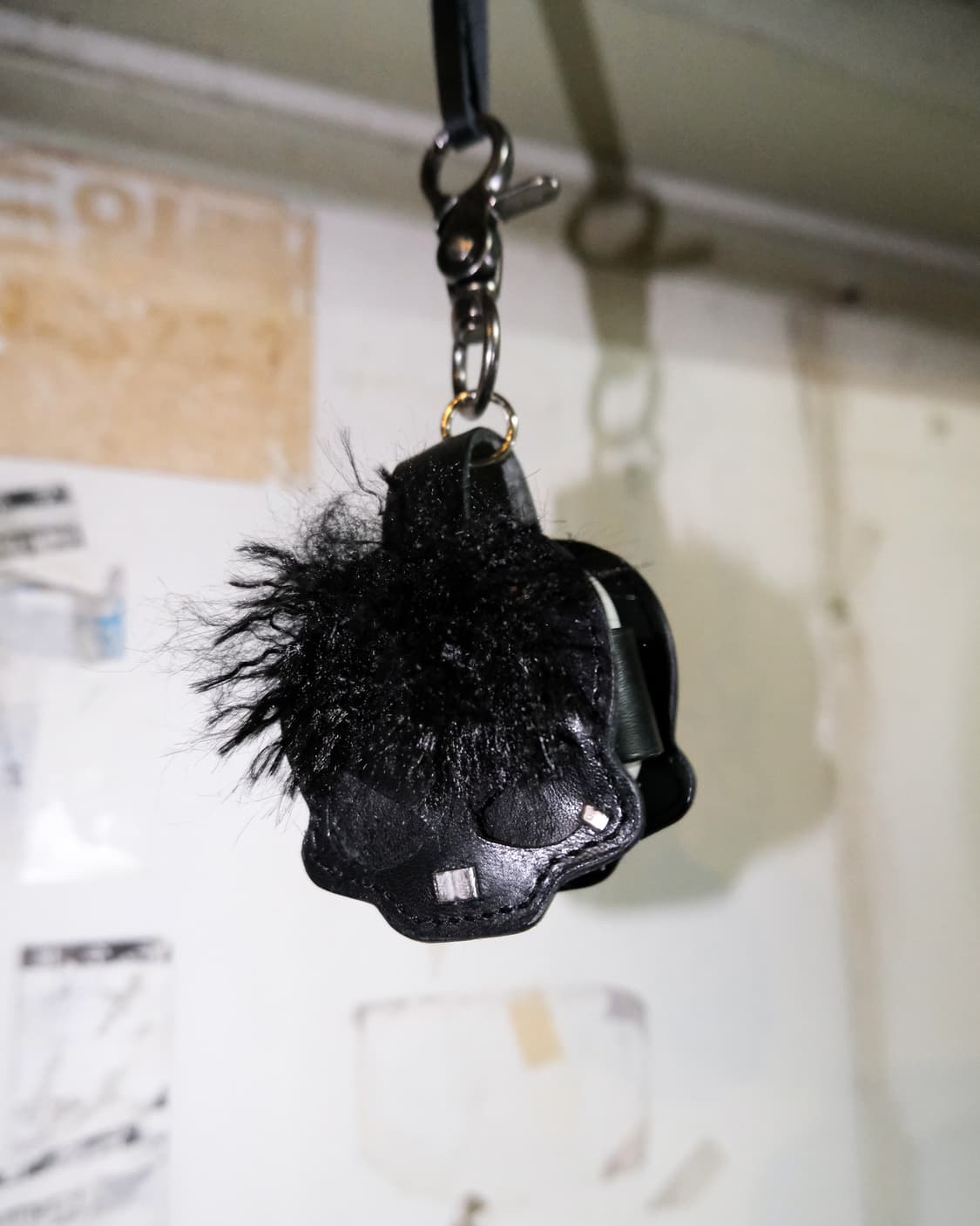 Dooly Skull AirPods Case 상품이미지1