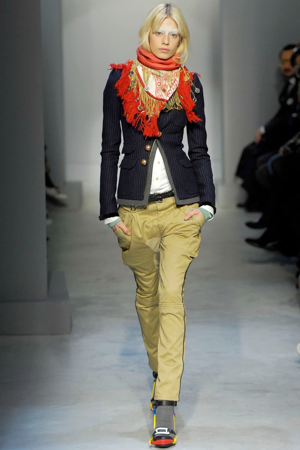 발렌시아가 07fw 테일러드 재킷 상품이미지3