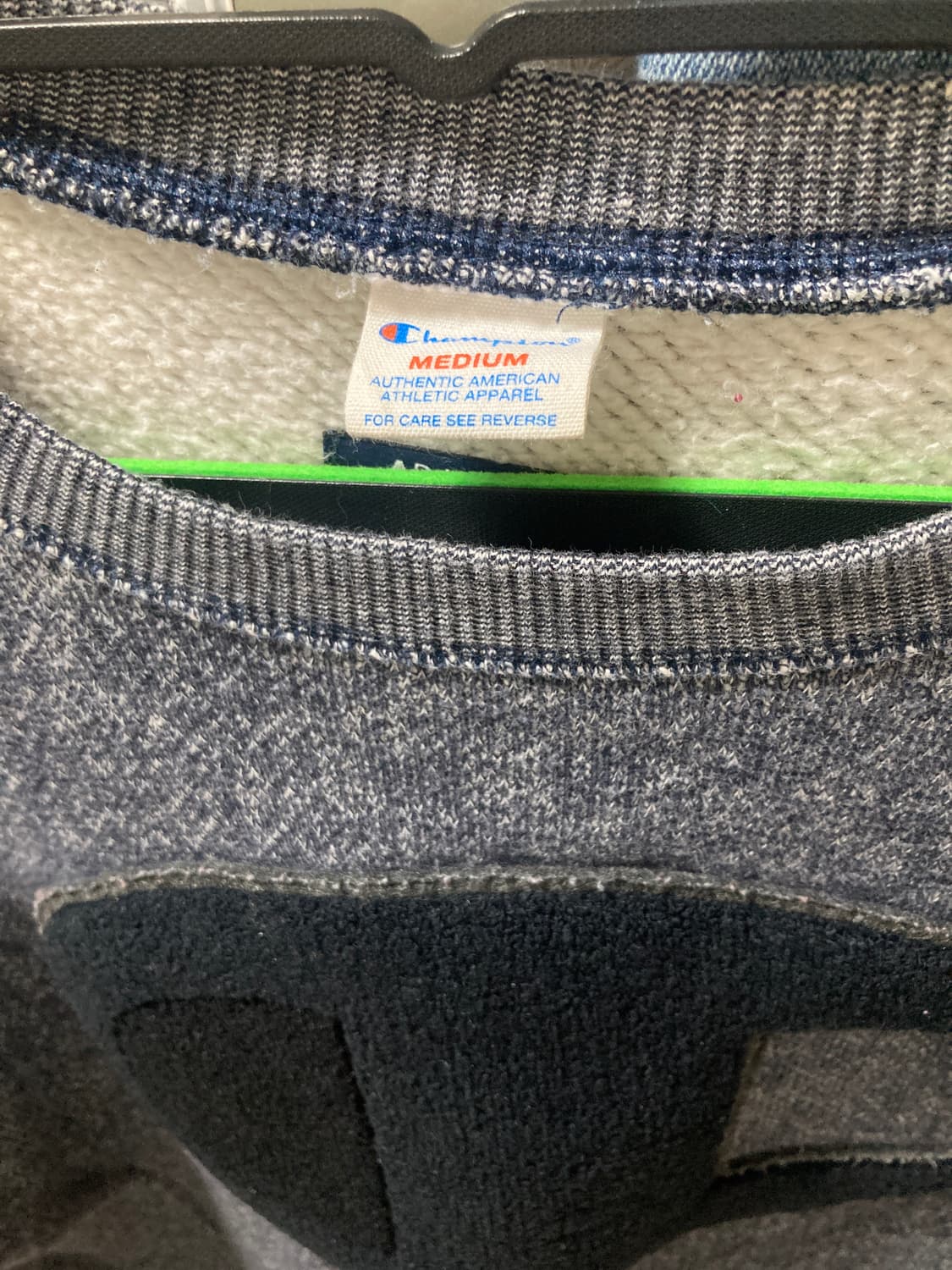 챔피온 빅로고 차콜 니트 맨투맨 상품이미지5