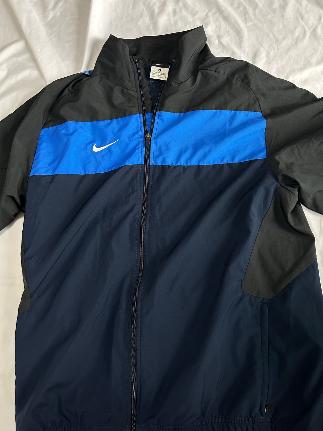 나이키 바람막이 상품이미지2