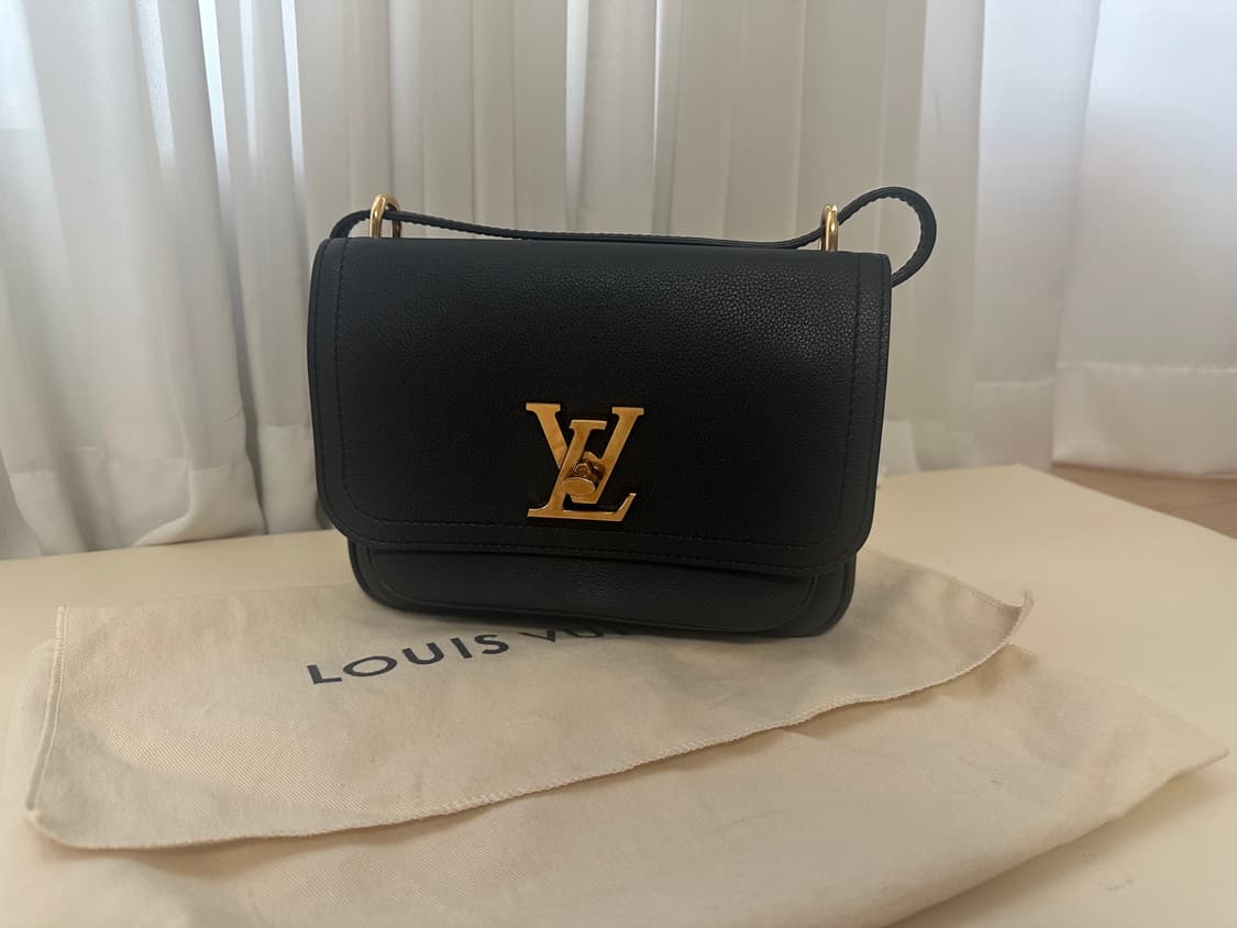 루이비통 락미 체인 상품이미지1