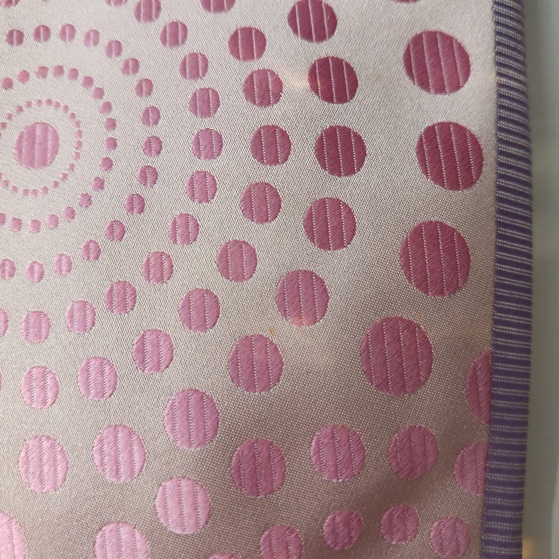 밀라숀 실크 핑크 도트 패턴 넥타이 9.2cm A등급 A19752
 상품이미지9