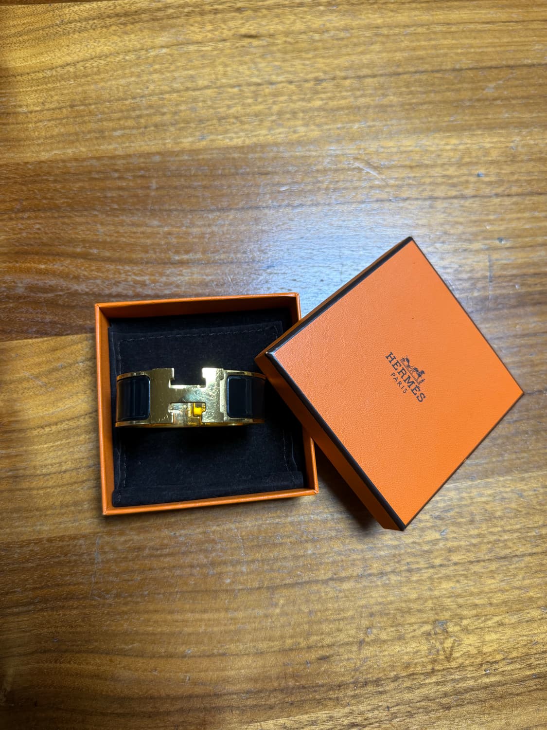 가격내림) 에르메스 클릭아슈 GM 블랙 골드 상품이미지1