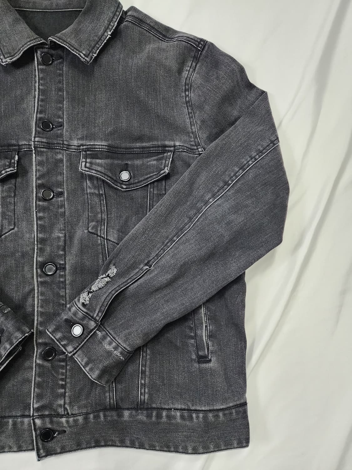 에잇세컨즈×지드래곤 흑청 데님 자켓 상품이미지6