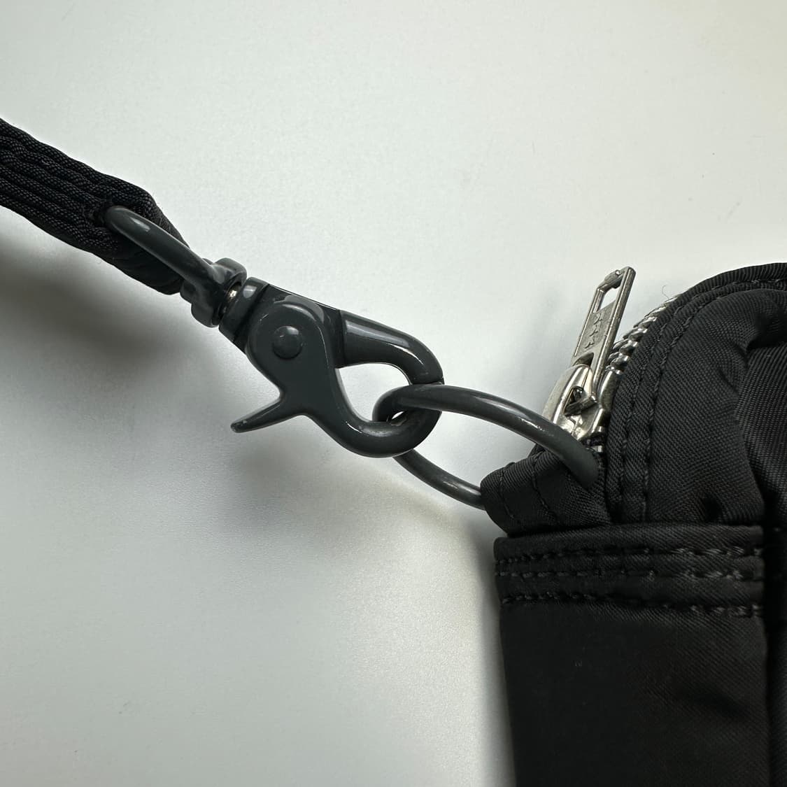 PORTER TANKER SHOULDER BAG 포터 탱커 숄더백 상품이미지5