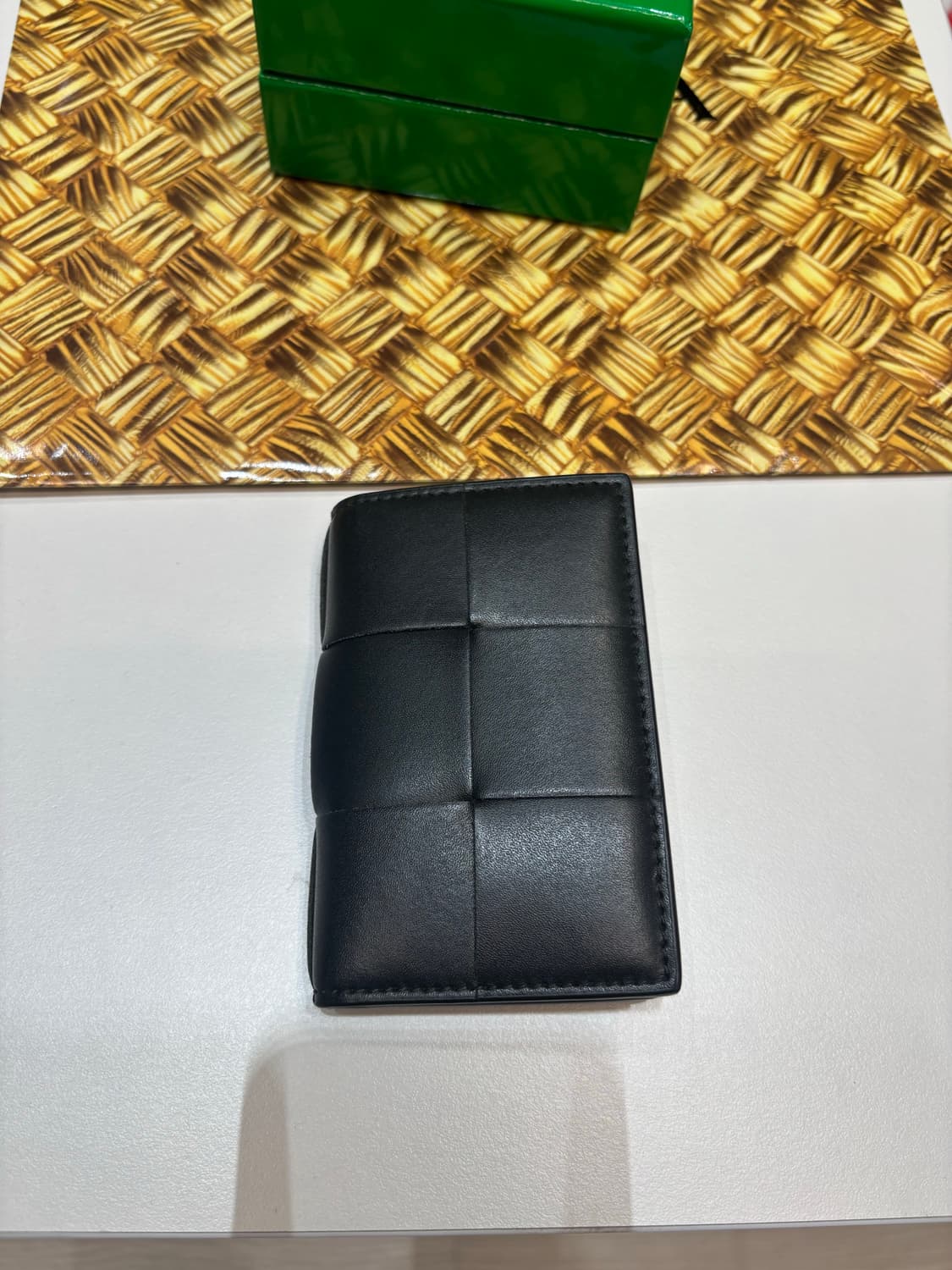 보테가베네타 카세트 카드지갑 다크그린 상품이미지2