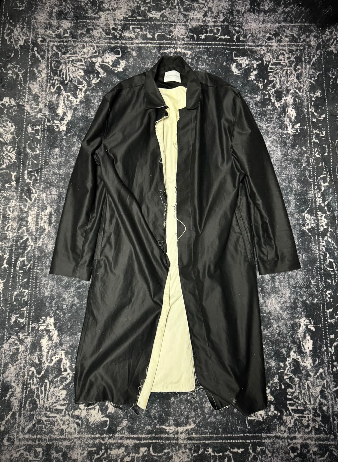 whiteboxgallery black coat 상품이미지1