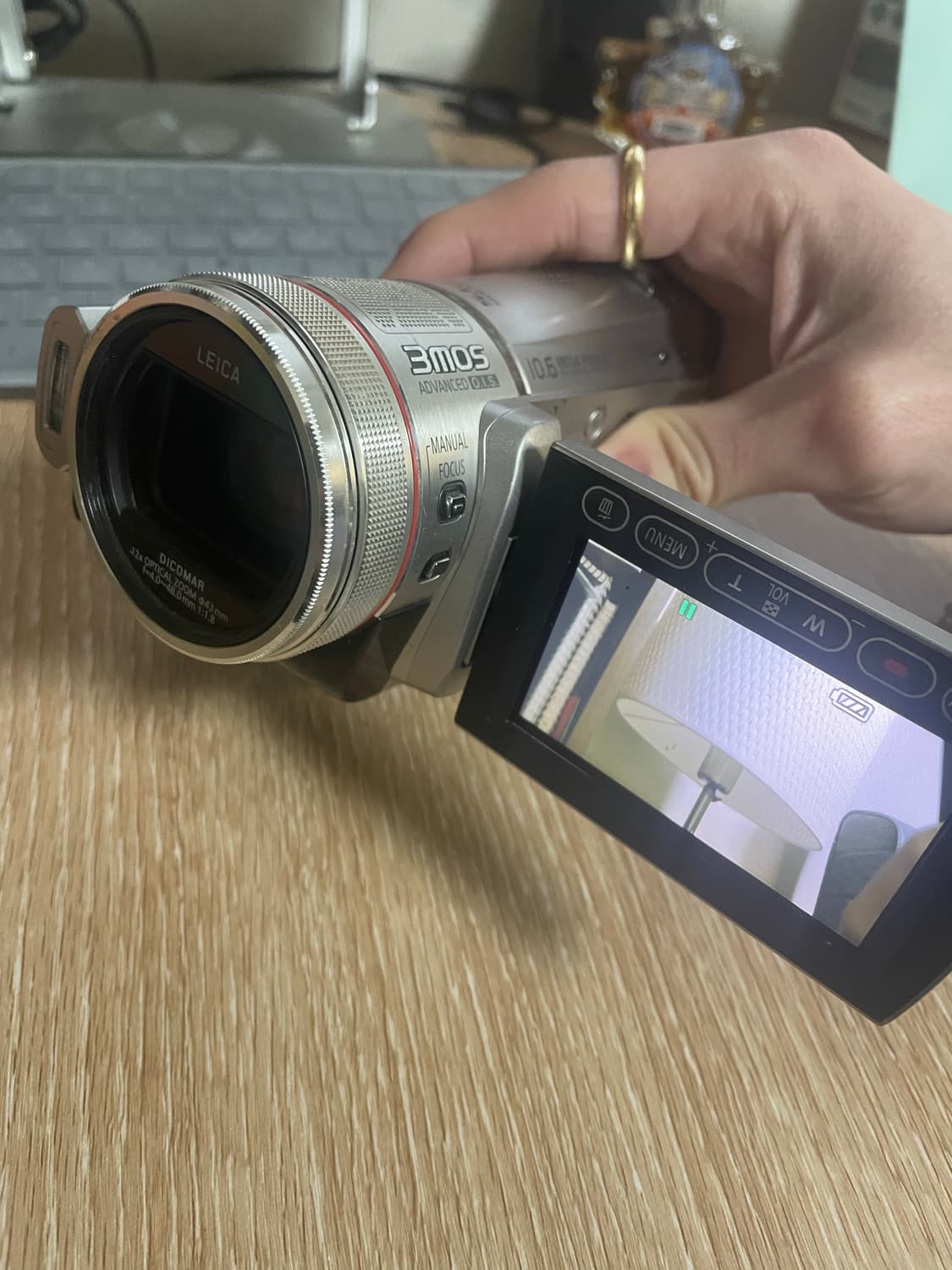 Panasonic HDC-TM300 빈티지 캠코더 상품이미지9