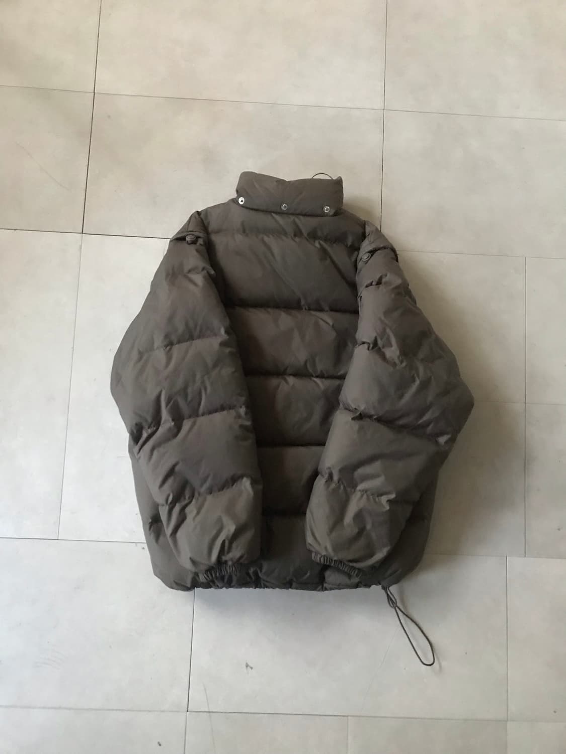 아디다스 90s 카키브라운 투웨이 패딩 상품이미지7