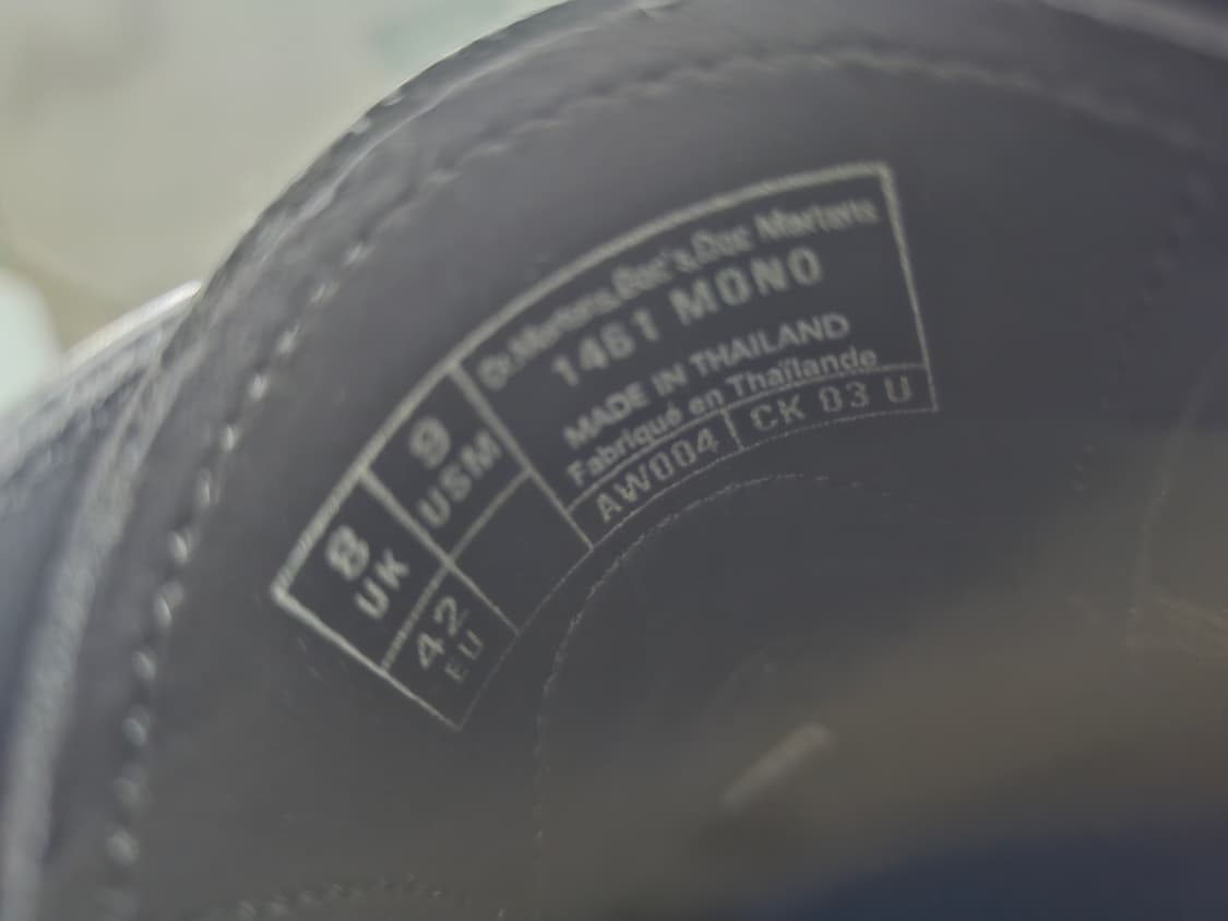 닥터마틴 1461모노블랙 판매합니다. 상품이미지5