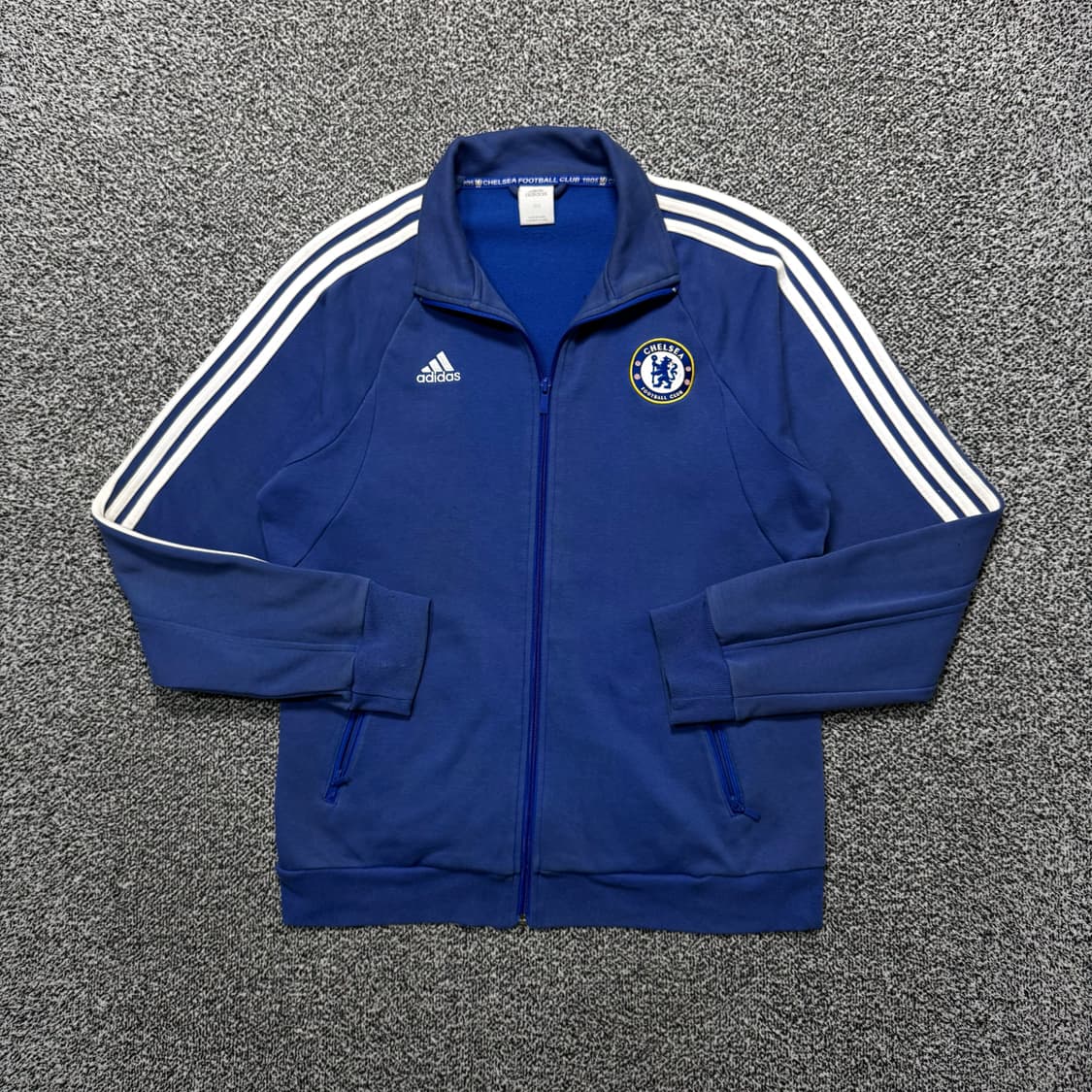 Name : 아디다스 첼시 팀로고 블루컬러 사이드라인 져지 :)  상품이미지1