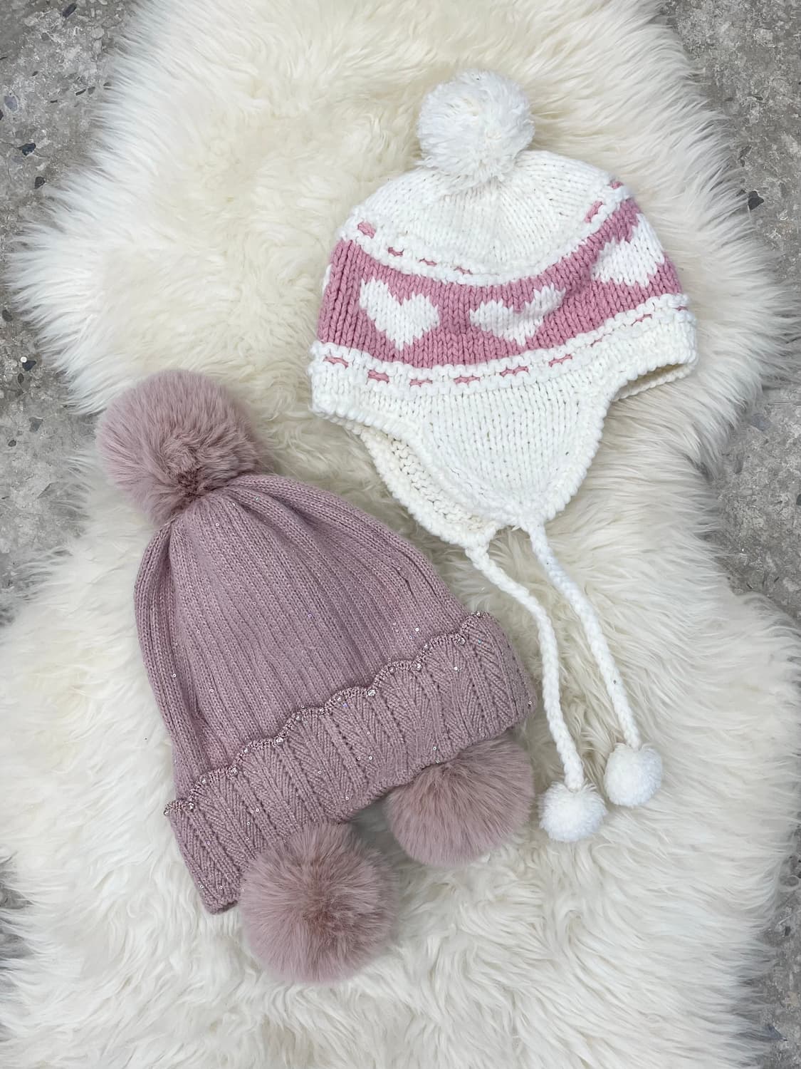 러블리 하트 리본 이어플랩 방울 비니 상품이미지6