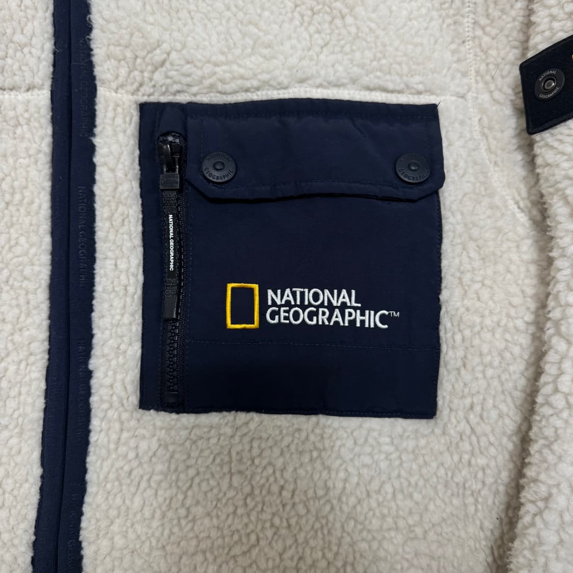 내셔널지오그래픽 포켓 후리스 점퍼 상품이미지4