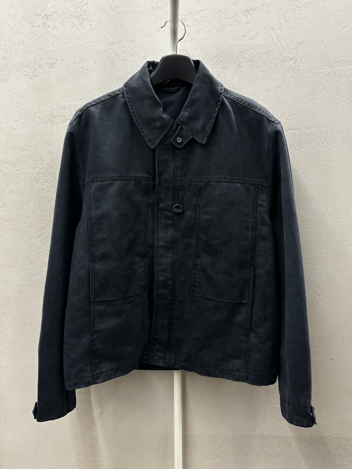 ZARA 왁싱 이펙트 점퍼 네이비  상품이미지2