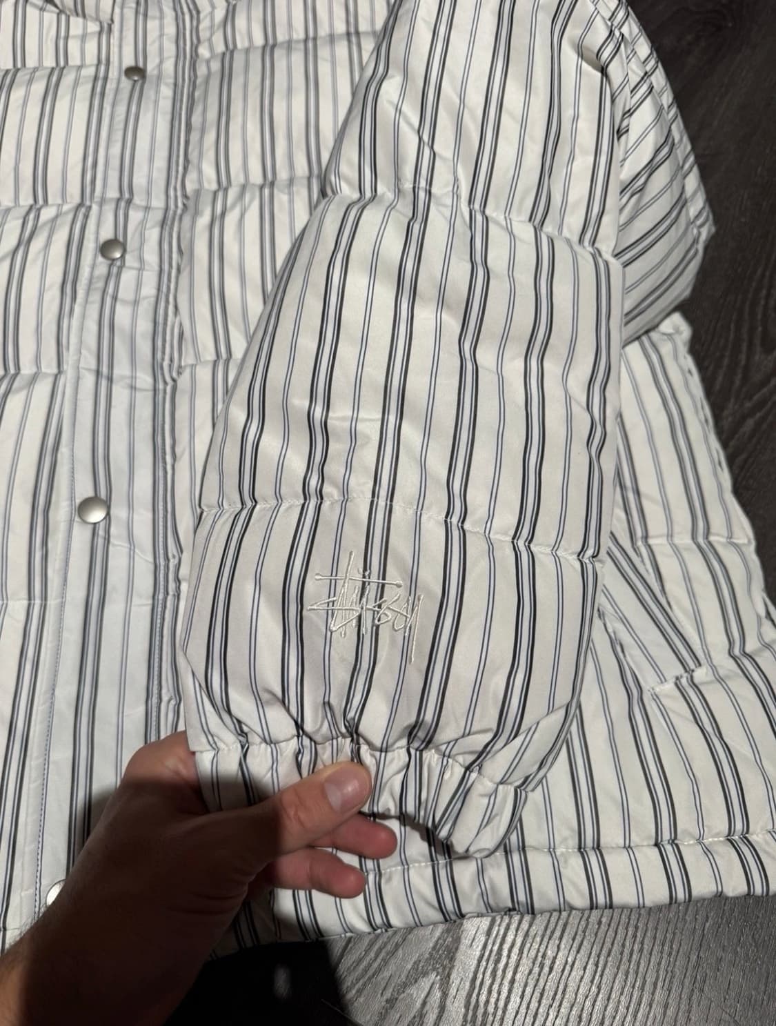 스투시 스트라이프 패딩 L 상품이미지3