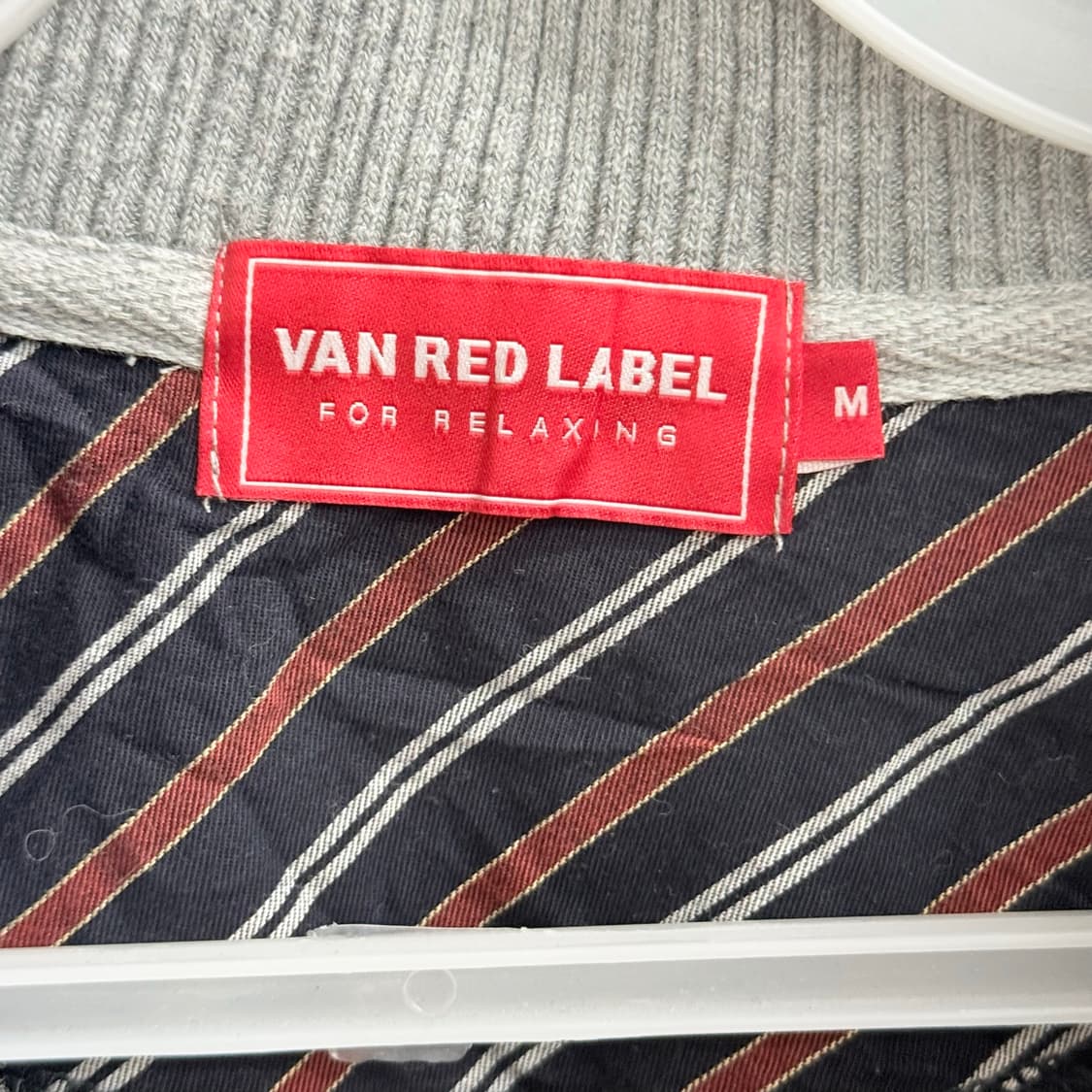 Van red label jpn 그레이 져지 트랙탑 M 상품이미지2