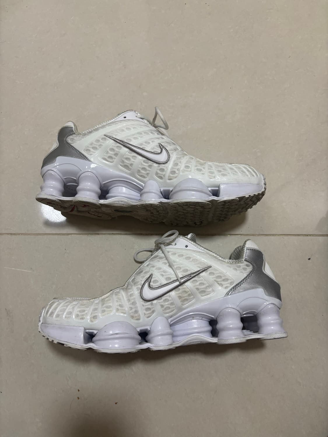 나이키 샥스 TL 화이트 앤 오랜지 상품이미지3