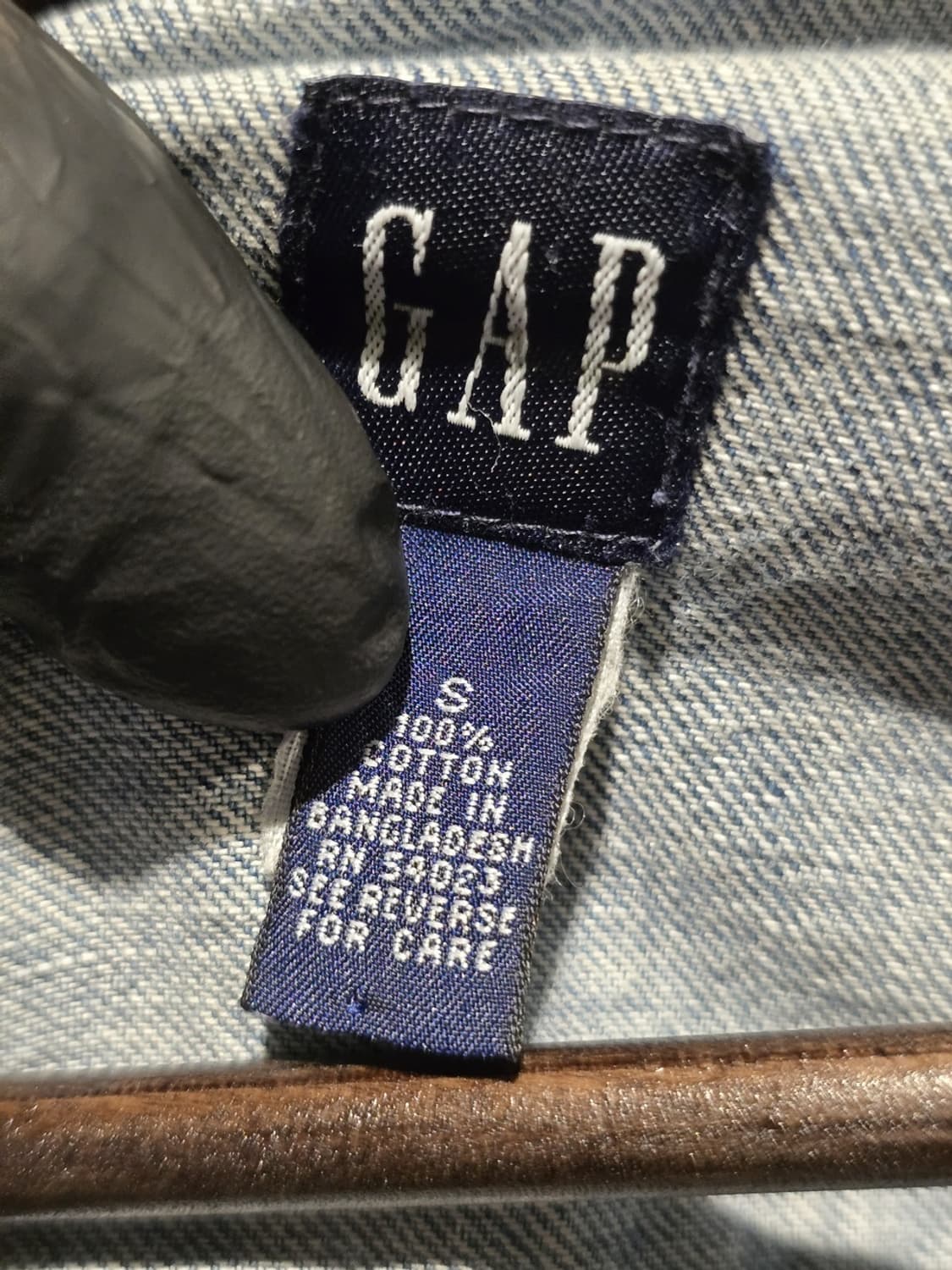 Gap Light Wash Denim Trucker Jacket 상품이미지4