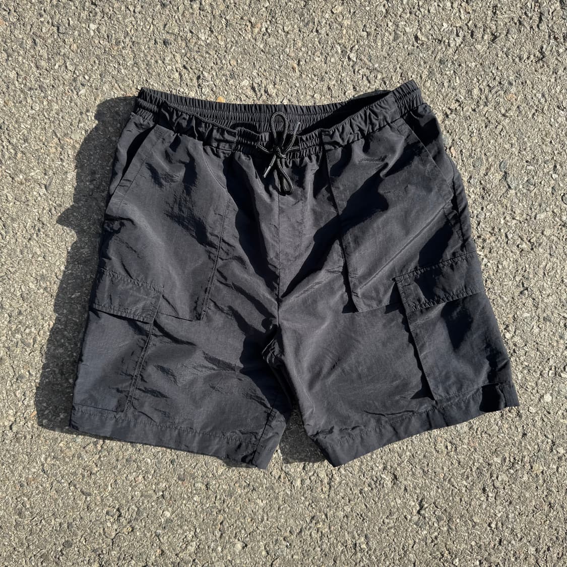 플랙 나일론 카고 반바지 상품이미지1