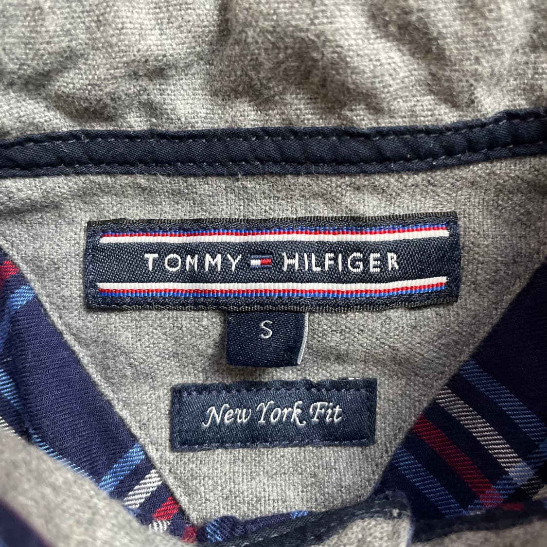 타미힐피거 네이비레드 체크 뉴욕핏 긴팔 셔츠 S 상품이미지5