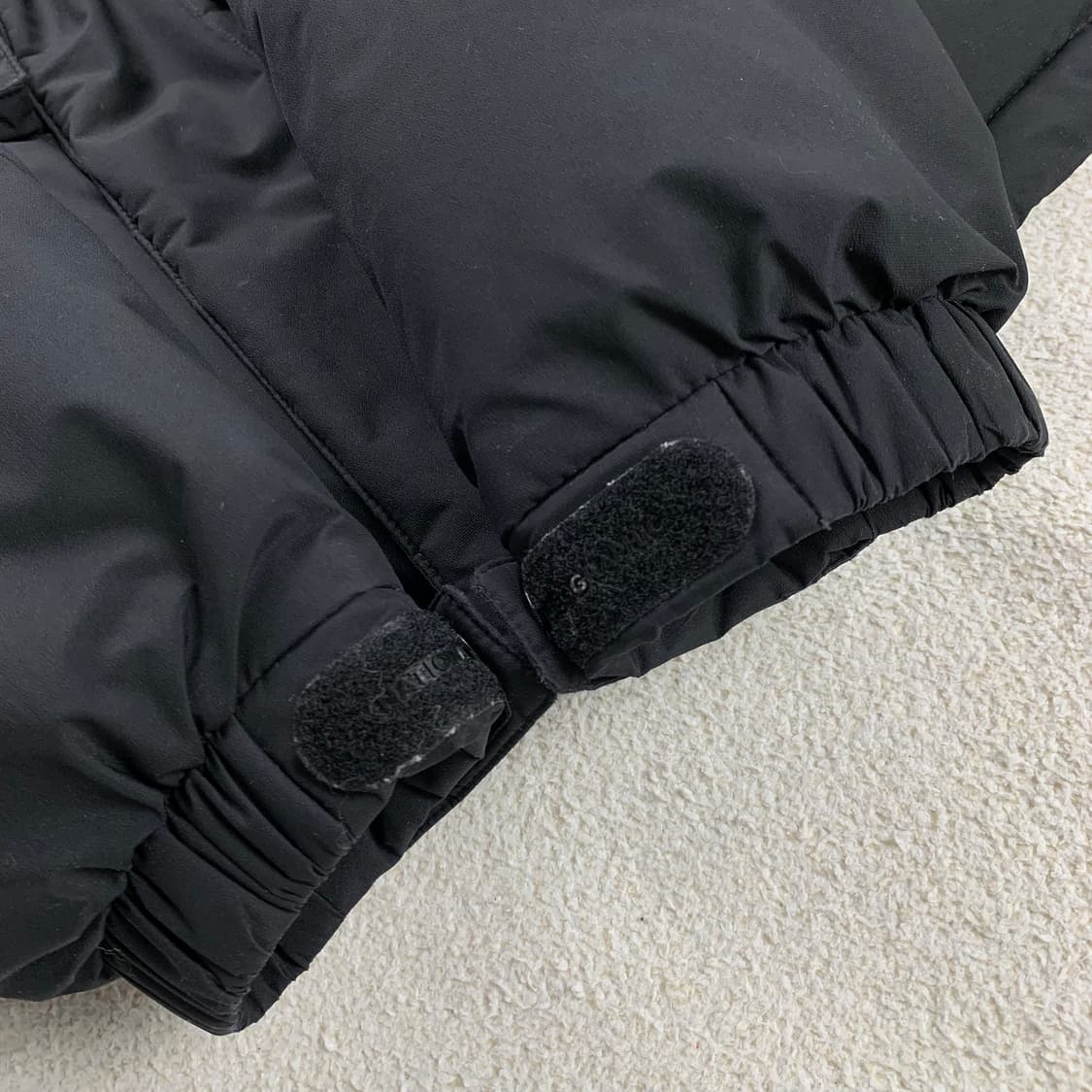 내셔널지오그래픽 듀공 덕다운 숏패딩 블랙 상품이미지6