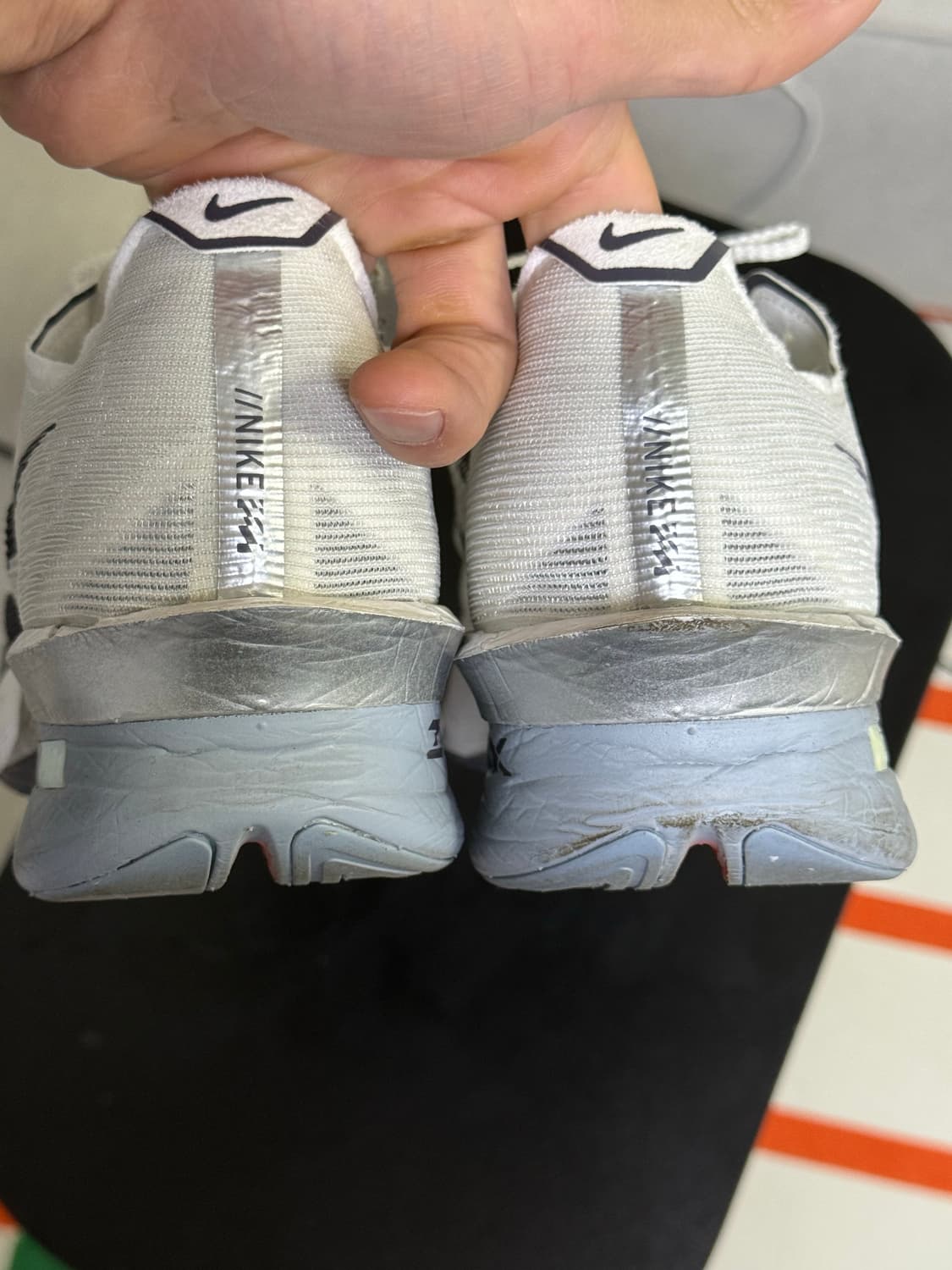 나이키 줌X 베이퍼플라이 넥스트% 4 화이트 그리드아이언 280 상품이미지3