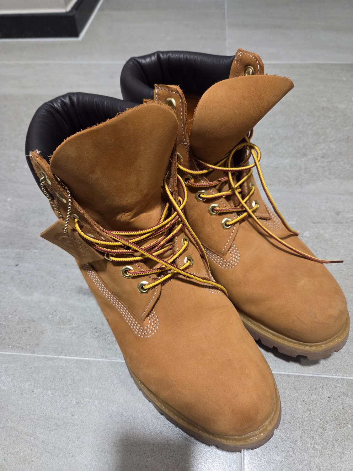 팀버랜드 6인치 (270) 팝니당 상품이미지1