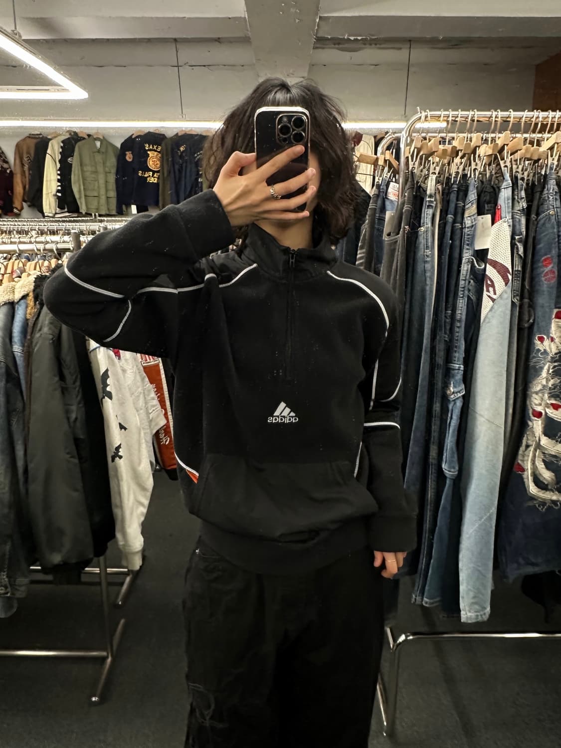 L)아디다스 빈티지 에센셜 리플렉트 인 더 다크 폴라 플리스 하프집업 상품이미지1