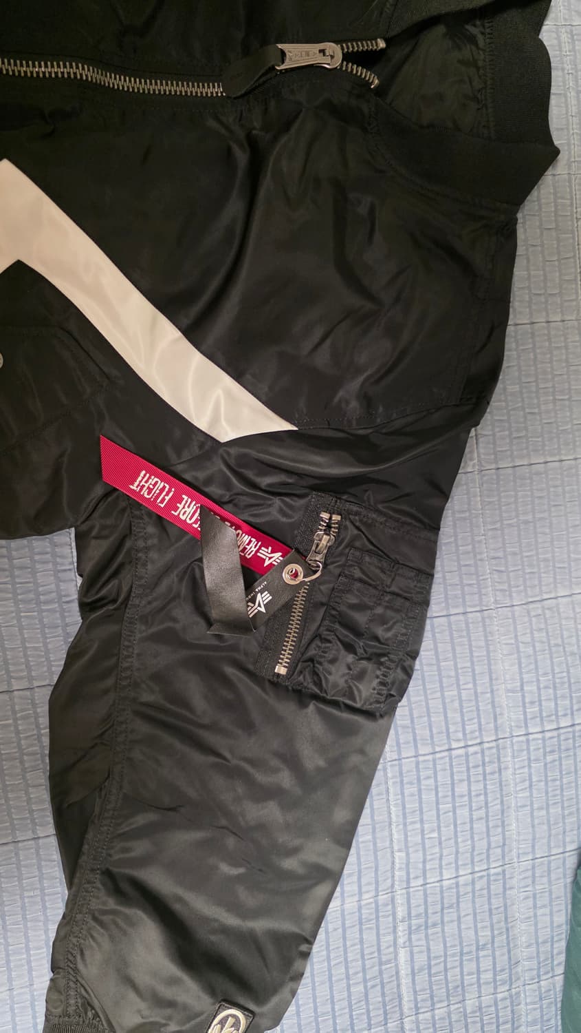 닐 바렛 x 알파 인더스트리 ma-1 리버시블 자켓 상품이미지4