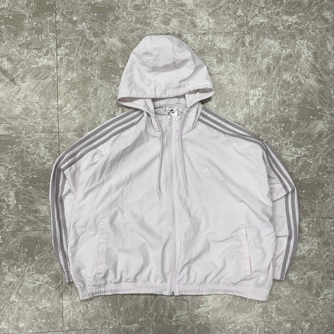아디다스 라이트 퍼플 신형 걸즈 윈드브레이커 후드집업 희귀져지(XL) 상품이미지2