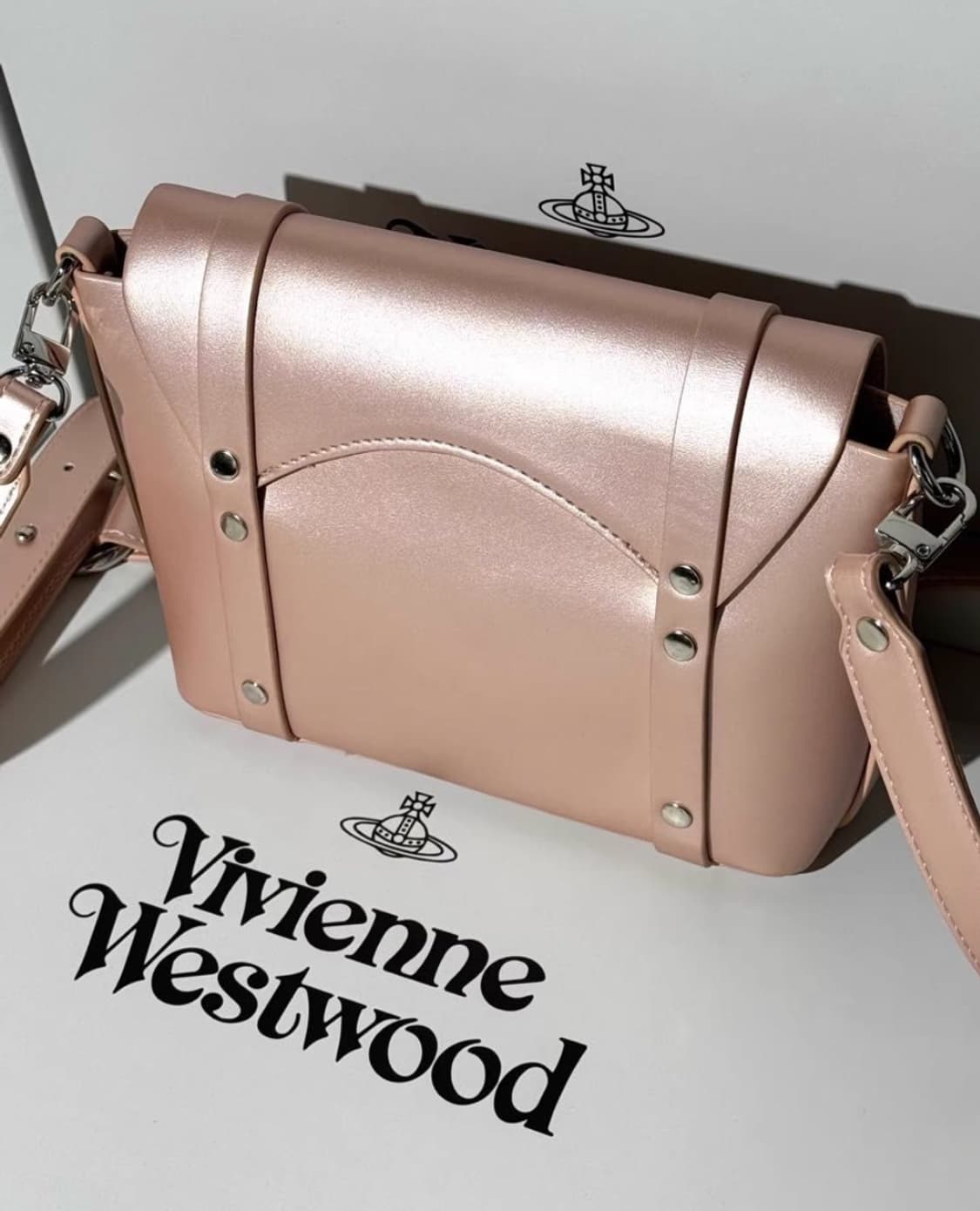 비비안웨스트우드 아카이브 은장 orb 핑크 레더 숄더백 상품이미지2