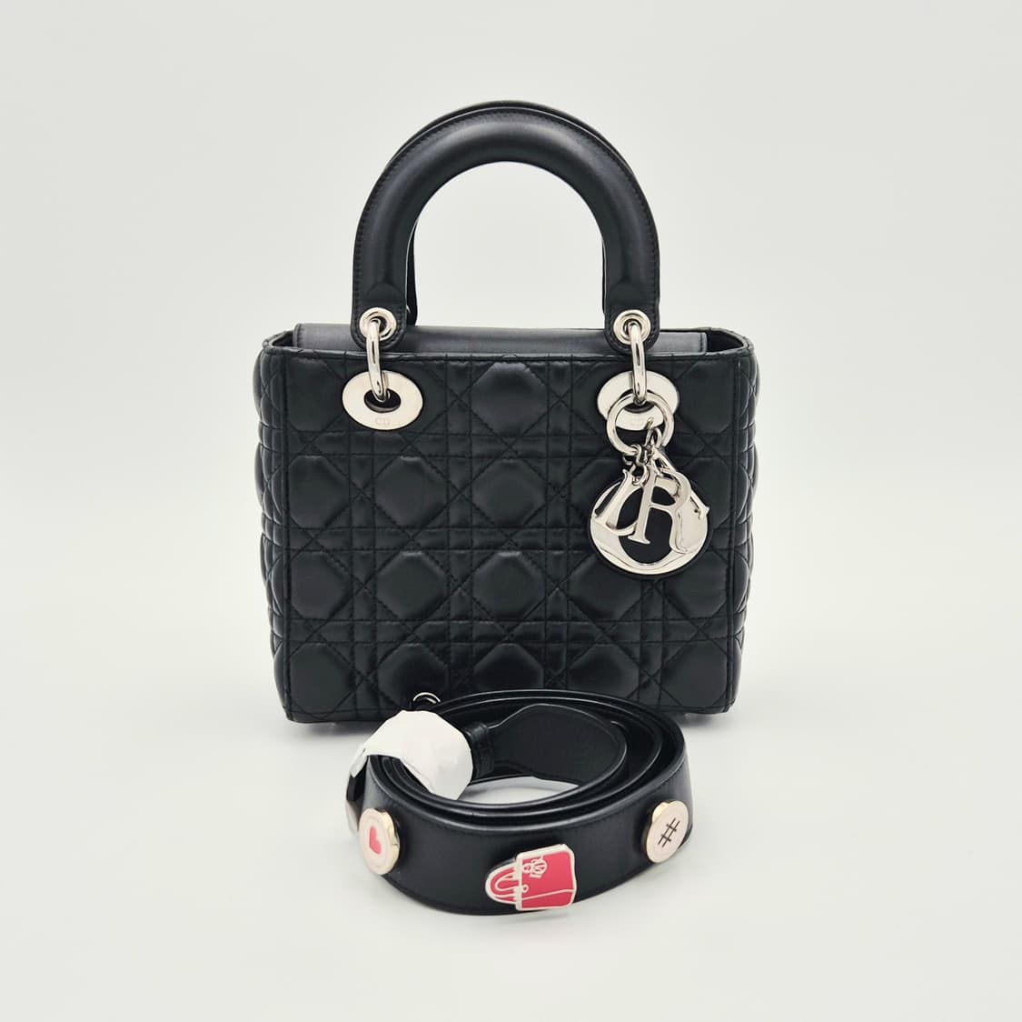 디올 레이디 디올 미니 블랙 램스킨 은장 토트백 상품이미지2