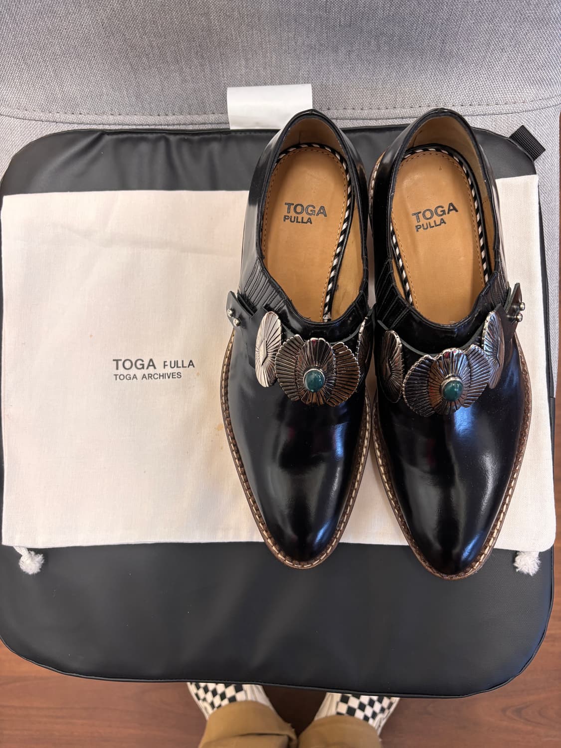 Toga pulla wood flat foam shoes 상품이미지1