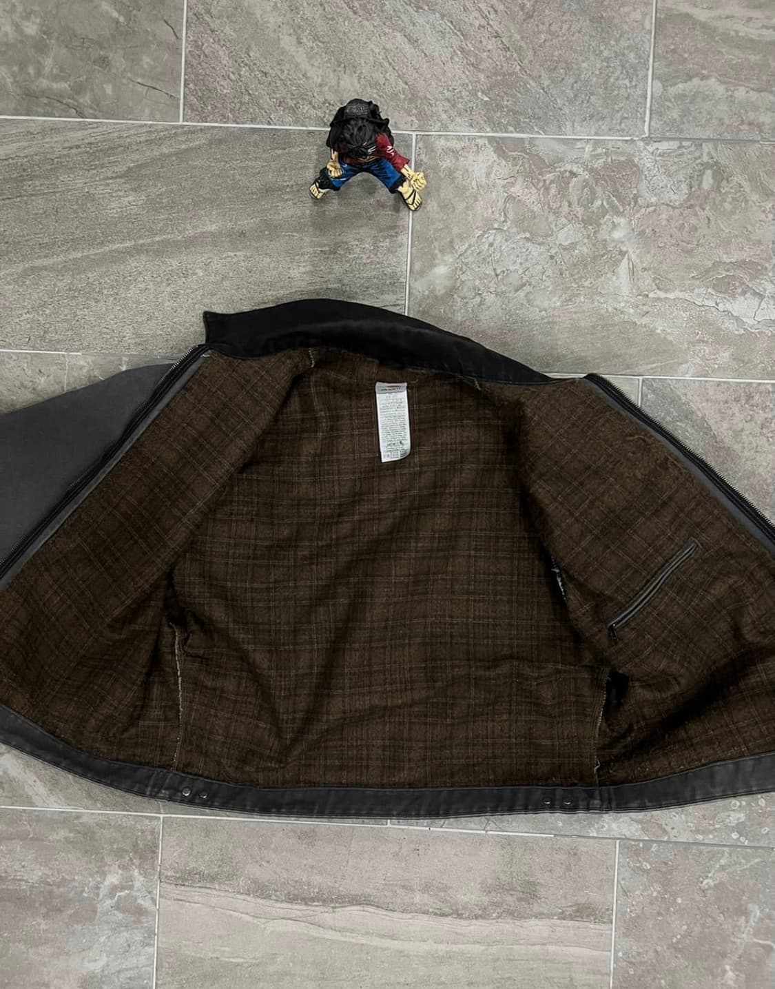 칼하트 디트로이트 자켓 J97 그래블  상품이미지3