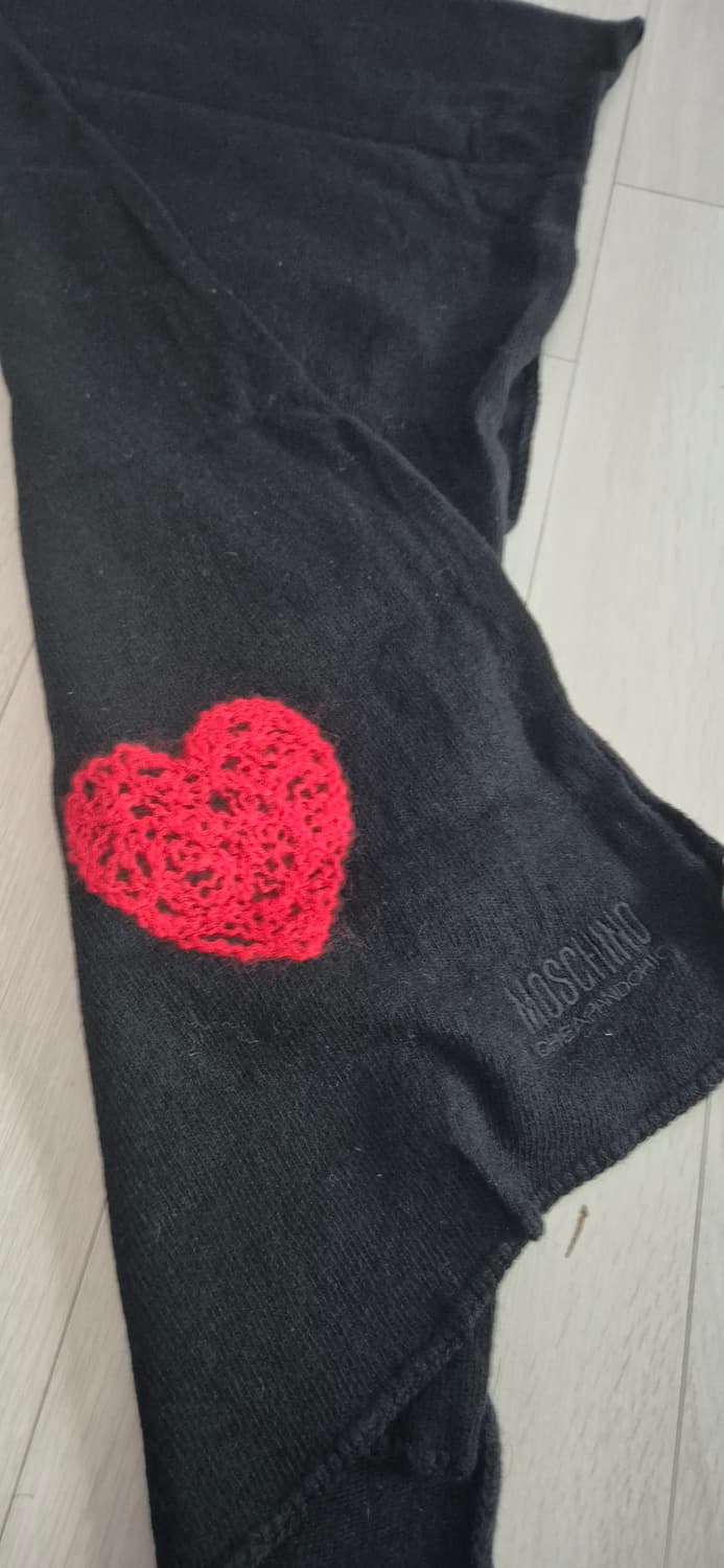 모스키노 목도리 상품이미지2