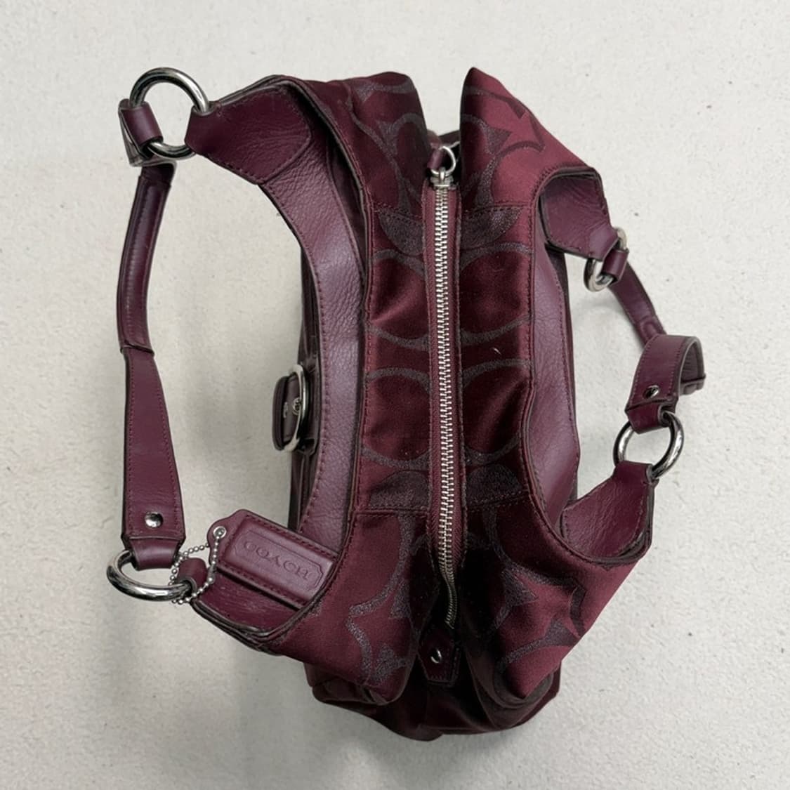 COACH 시그니처 버클 호보백 상품이미지7