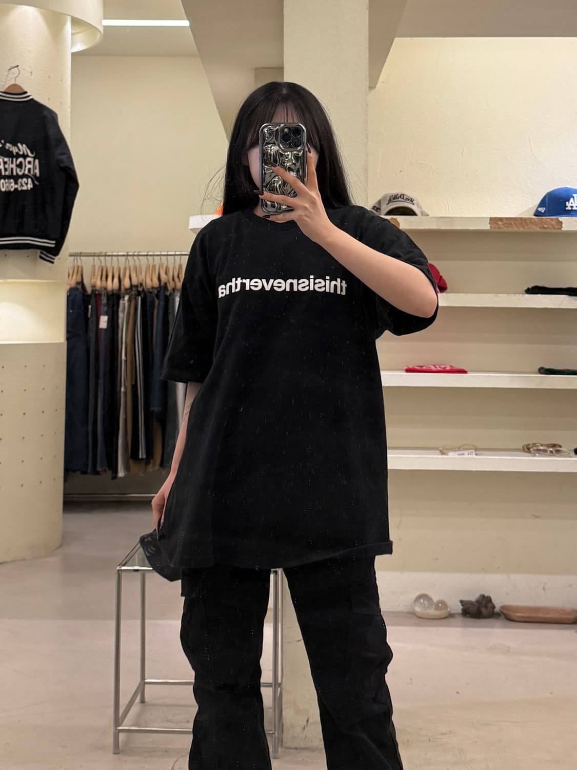 디스이즈네버댓 로고 블랙 반팔티 U1664 상품이미지1