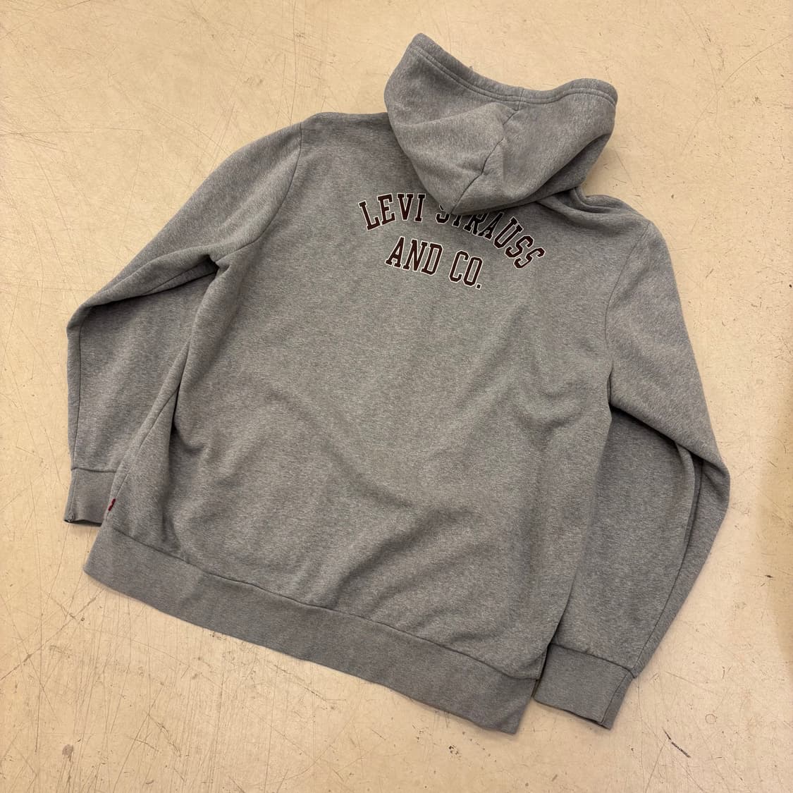 리바이스 빅로고 레드탭 후드집업 상품이미지1