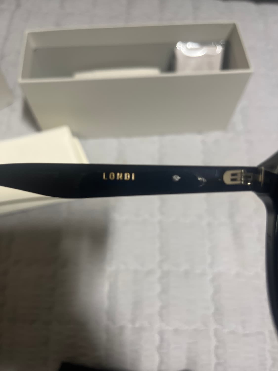 젠틀몬스터 론디 상품이미지4