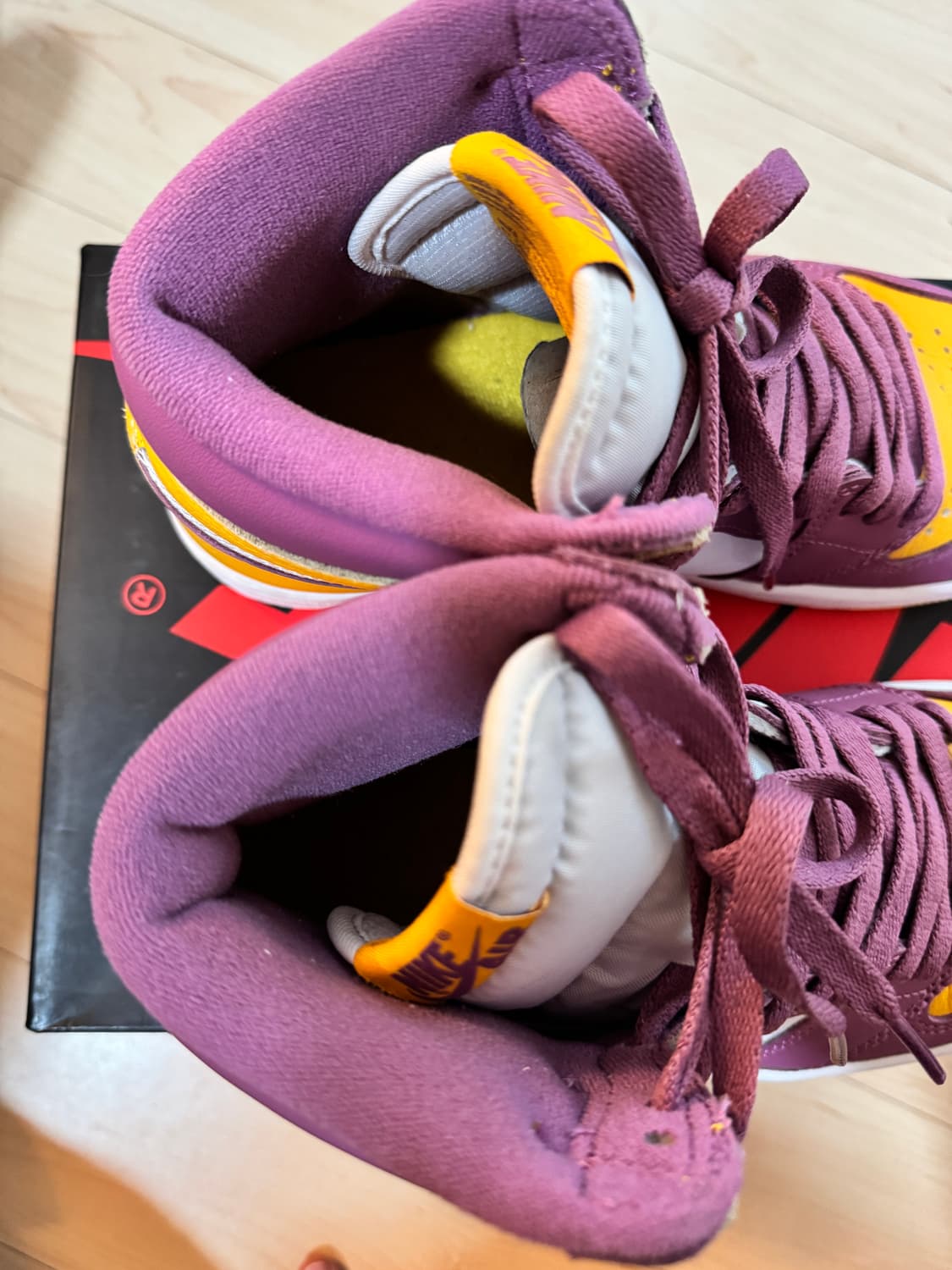 나이키 에어조던 레트로하이1 OG 상품이미지3