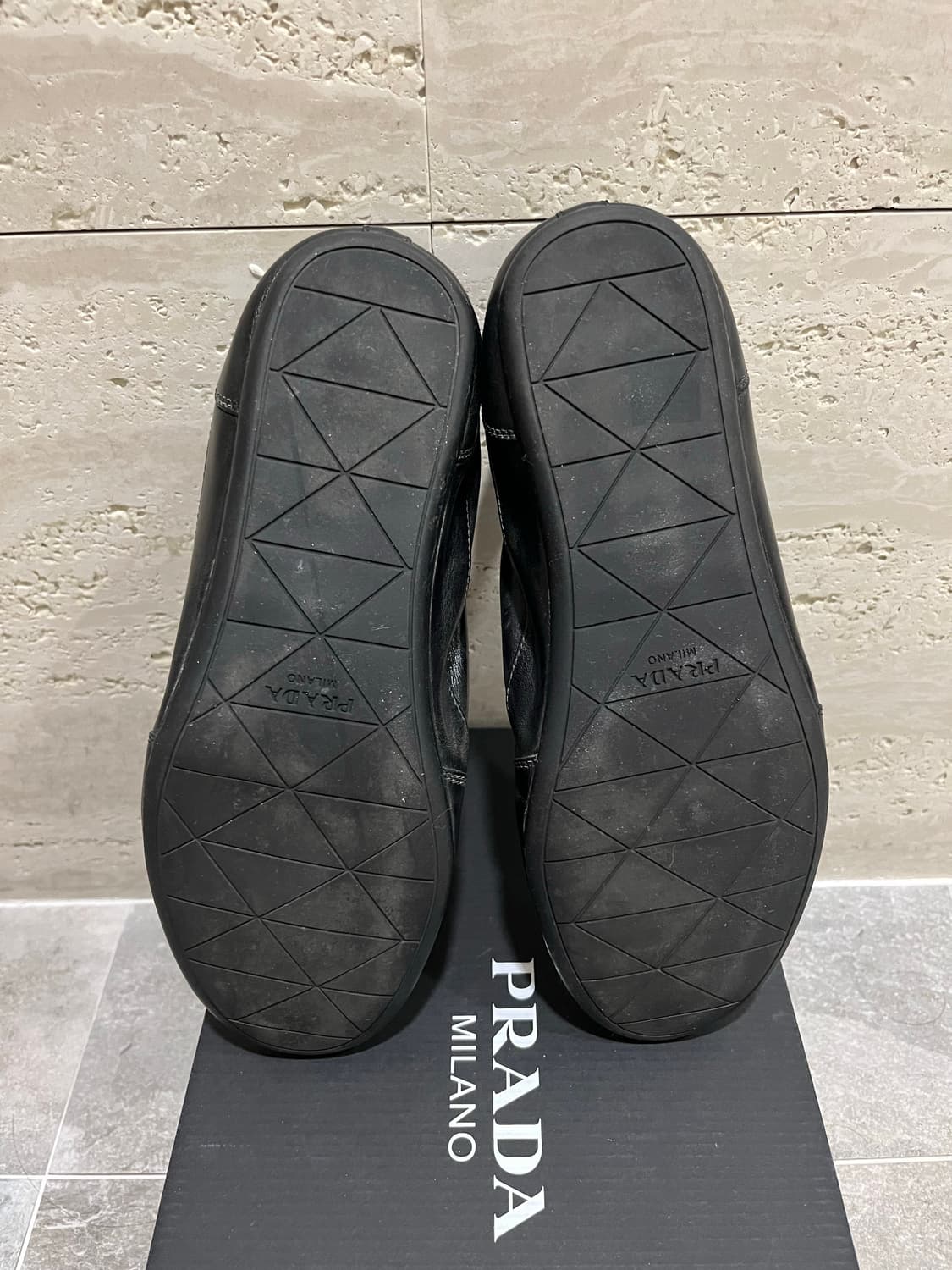 프라다 컬랩스 레더 스니커즈 상품이미지6