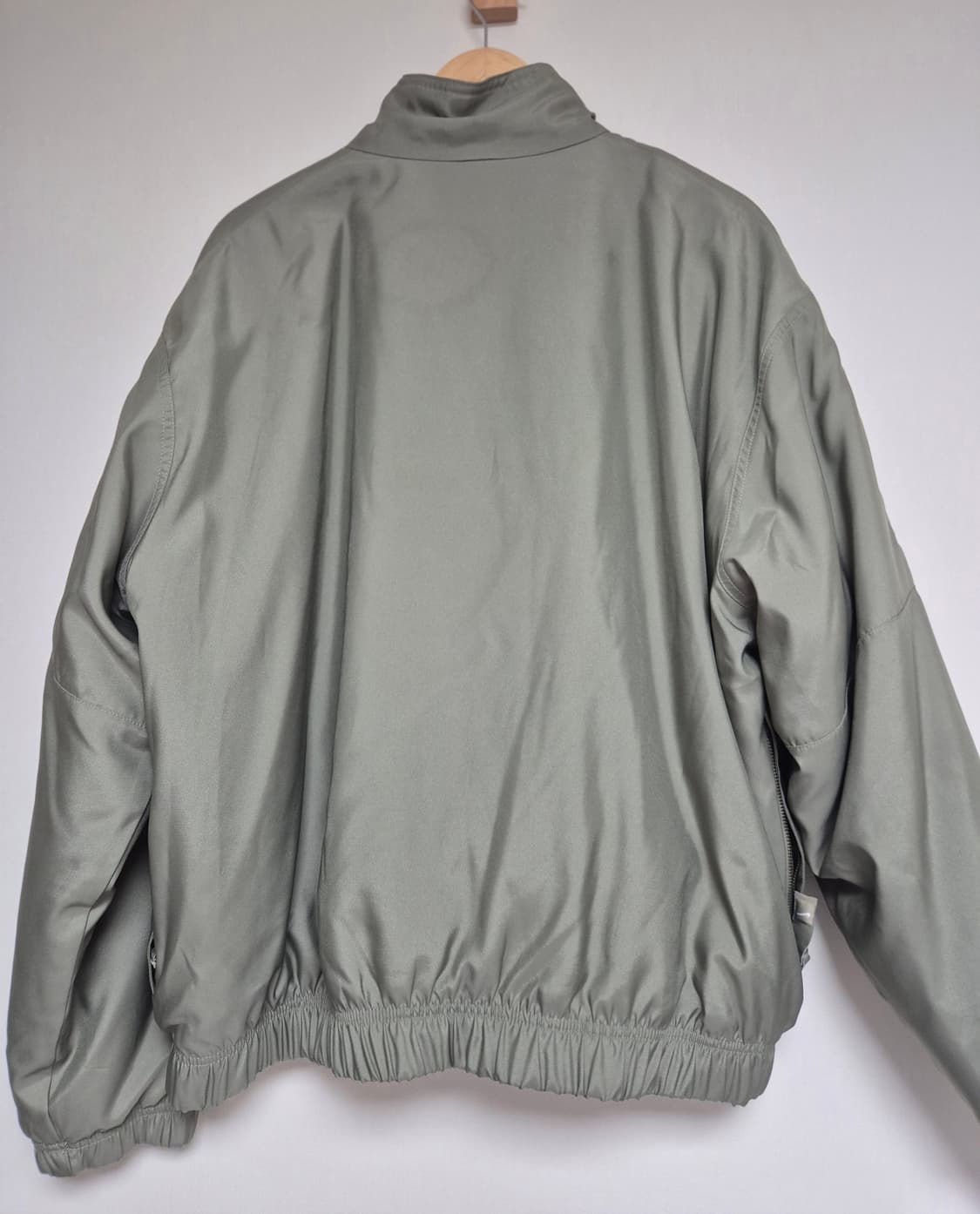 [XL] 나이키 사틴봄버 NRG 라이트아미 자켓 상품이미지4